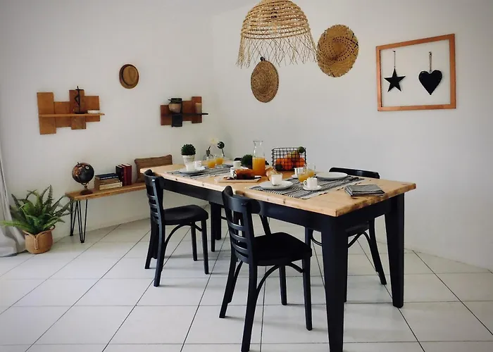 Tatil Evi Magnifique Avec Piscine Et Climatisation Lombez