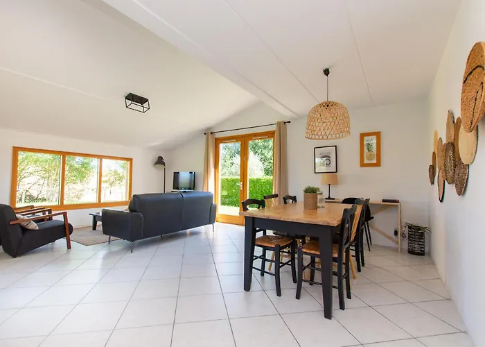 Magnifique Avec Piscine Et Climatisation Tatil Evi *